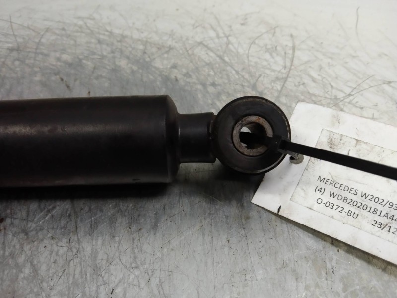 Recambio de amortiguador trasero para mercedes clase c (w202) berlina 180 (202.018) referencia OEM IAM   