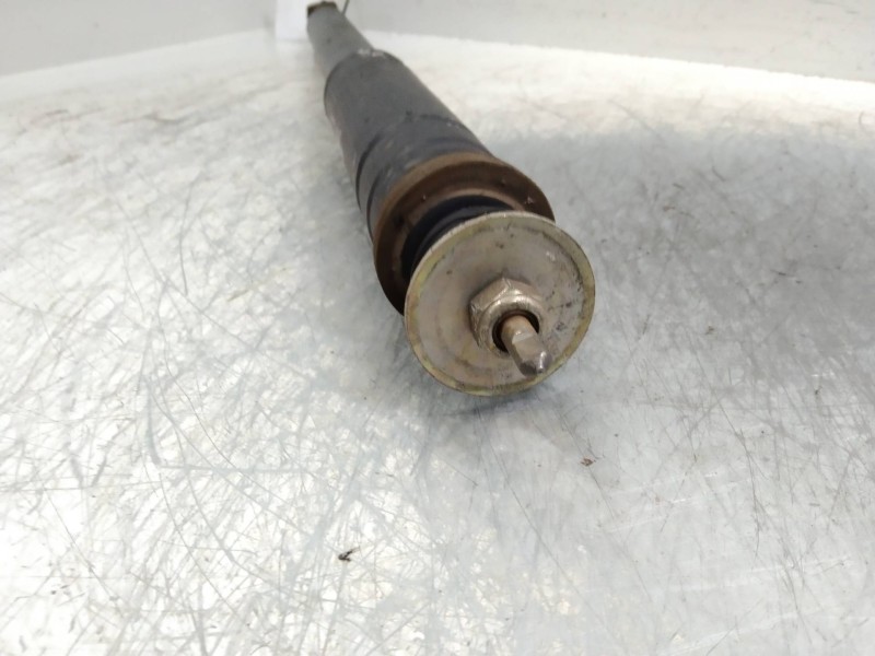 Recambio de amortiguador trasero para mercedes clase c (w203) familiar c 180 t compressor (203.246) referencia OEM IAM   