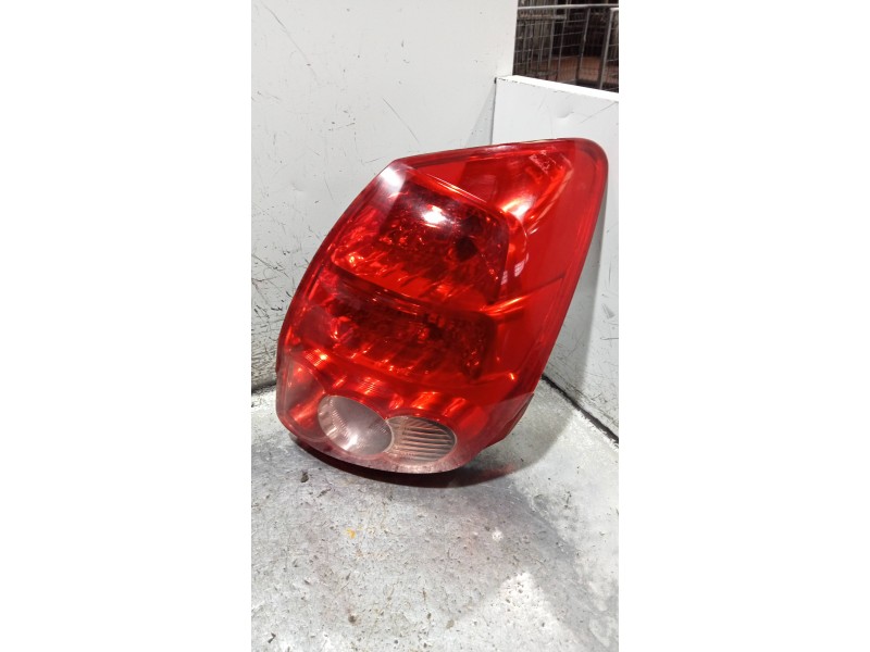 Recambio de piloto trasero derecho para toyota auris luna referencia OEM IAM   