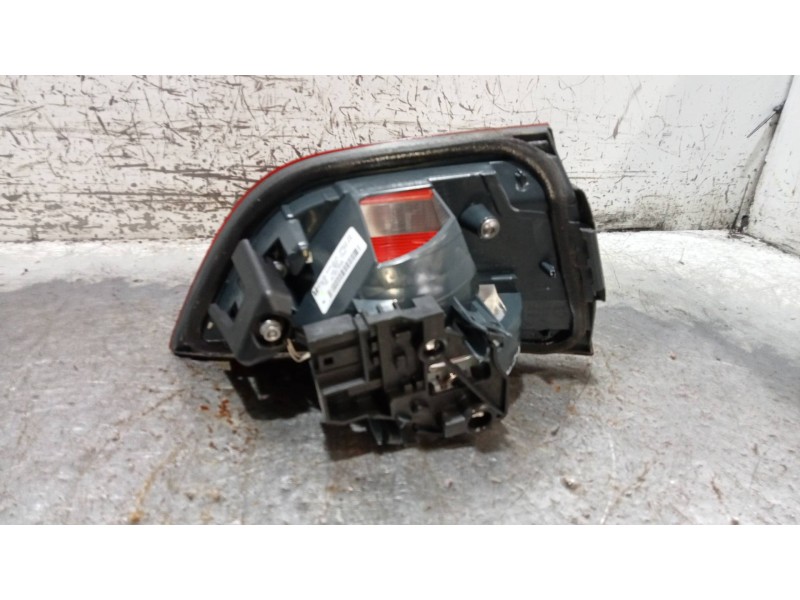 Recambio de piloto trasero derecho interior para bmw serie 3 gran turismo (f34) 320d referencia OEM IAM 63217286034  