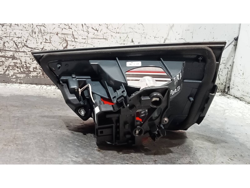 Recambio de piloto trasero izquierdo interior para bmw serie 3 gran turismo (f34) 320d referencia OEM IAM 63217286033  