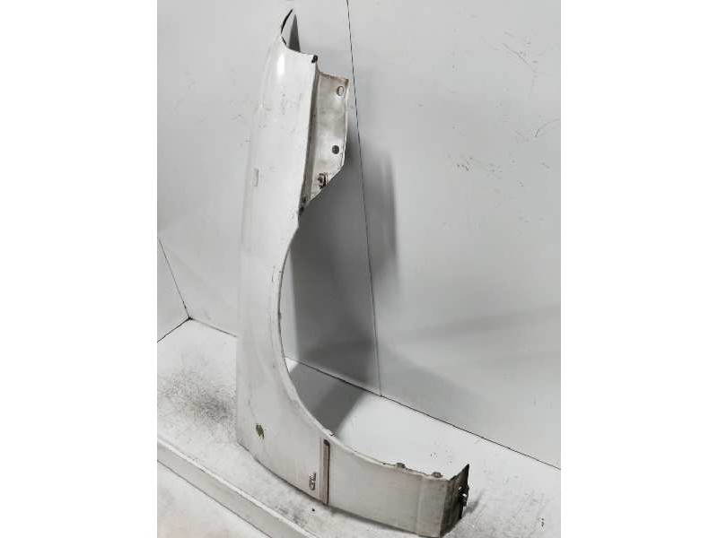 Recambio de aleta delantera derecha para daewoo nexia 1.5 cat referencia OEM IAM   