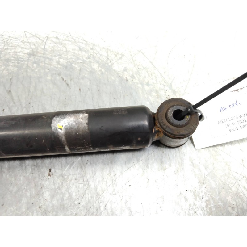 Recambio de amortiguador trasero para mercedes clase e (w210) familiar 430 t (210.270) referencia OEM IAM   