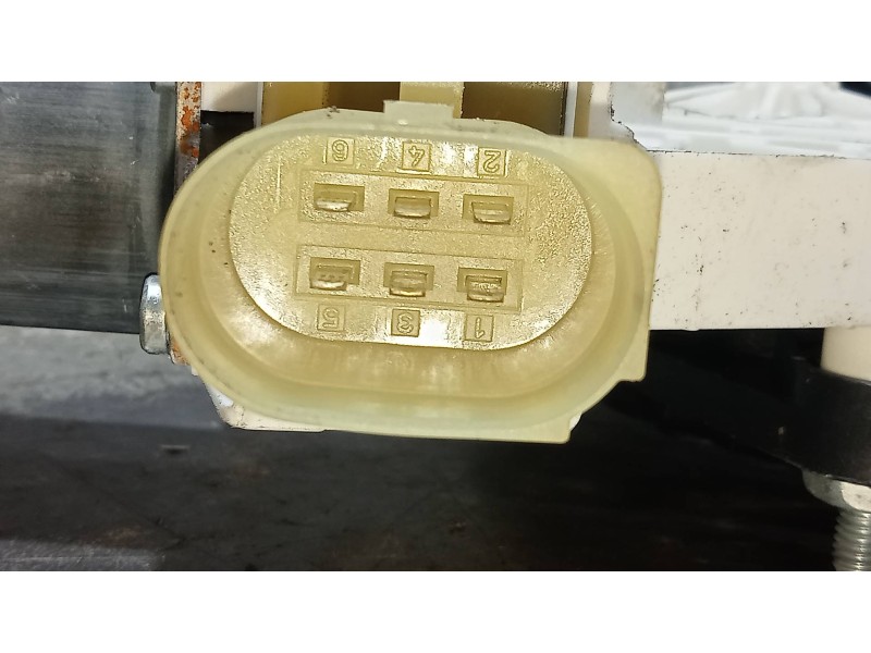 Recambio de elevalunas trasero izquierdo para bmw serie 3 gran turismo (f34) 320d referencia OEM IAM 7291421  5P