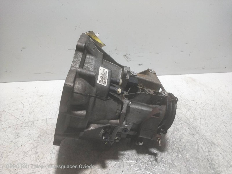 Recambio de caja cambios para ford fiesta (cbk) 1.4 16v cat referencia OEM IAM 2N1R7002CD T6TC1 050107 001641