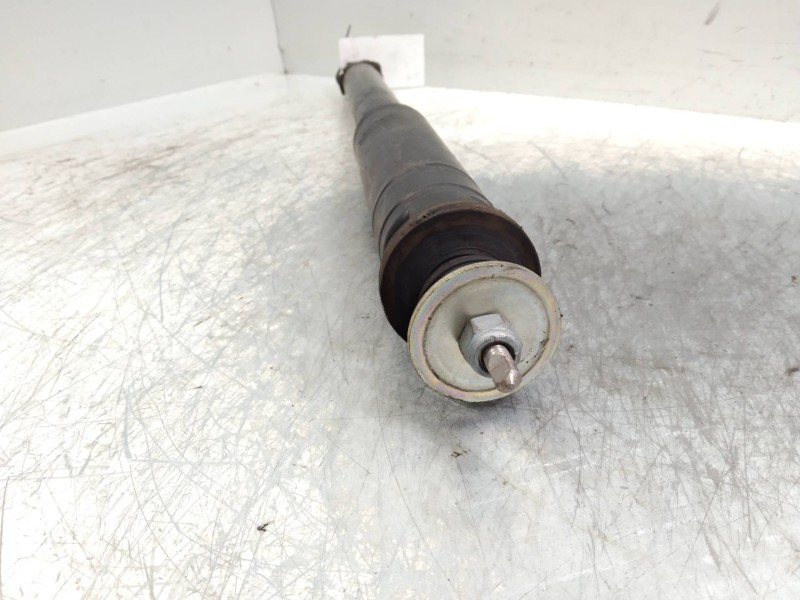 Recambio de amortiguador trasero para mercedes clase cls (w219) 3.0 cdi cat referencia OEM IAM   