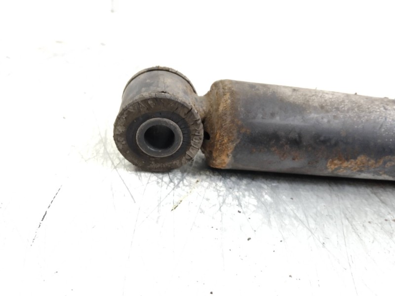 Recambio de amortiguador trasero para mercedes sprinter (w901,w904) caja cerr. 208 d (901.3/902.361-362) referencia OEM IAM   