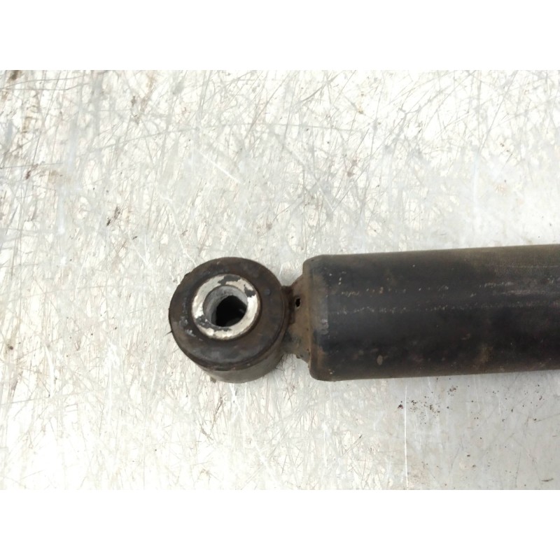 Recambio de amortiguador trasero para mercedes sprinterii caja cerrada (desde 01.06) 311/315 cdi 4x4 (906.631/633/635/637) refer