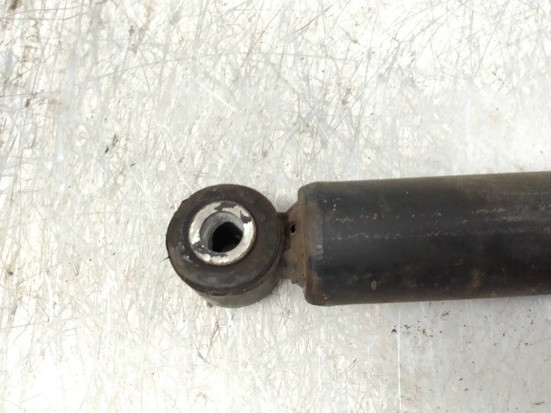 Recambio de amortiguador trasero para mercedes sprinterii caja cerrada (desde 01.06) 311/315 cdi 4x4 (906.631/633/635/637) refer