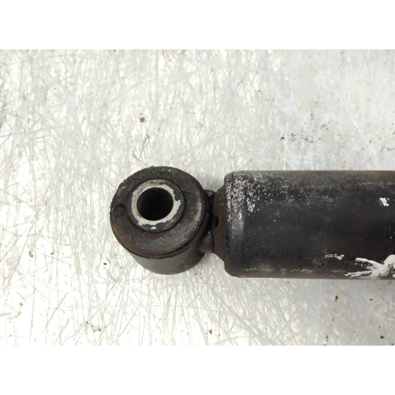 Recambio de amortiguador trasero para mercedes sprinterii caja cerrada (desde 01.06) 311/315 cdi 4x4 (906.631/633/635/637) refer