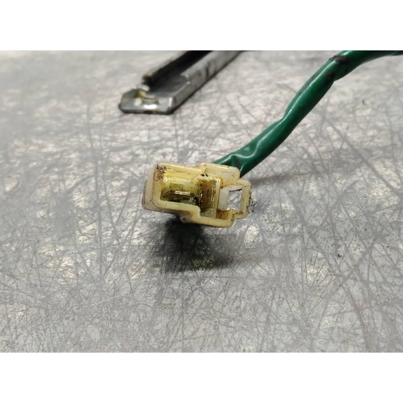 Recambio de elevalunas delantero izquierdo para mitsubishi l 200 (k6/7) 2500 td glx (4-ptas.) referencia OEM IAM MR144595 062100