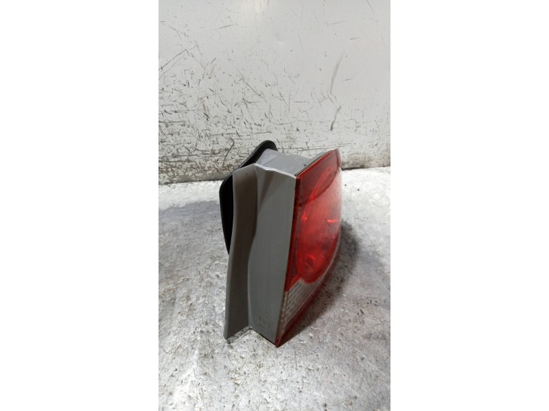 Recambio de piloto trasero derecho para honda civic berlina 4 hybrid (fd3) básico referencia OEM IAM   