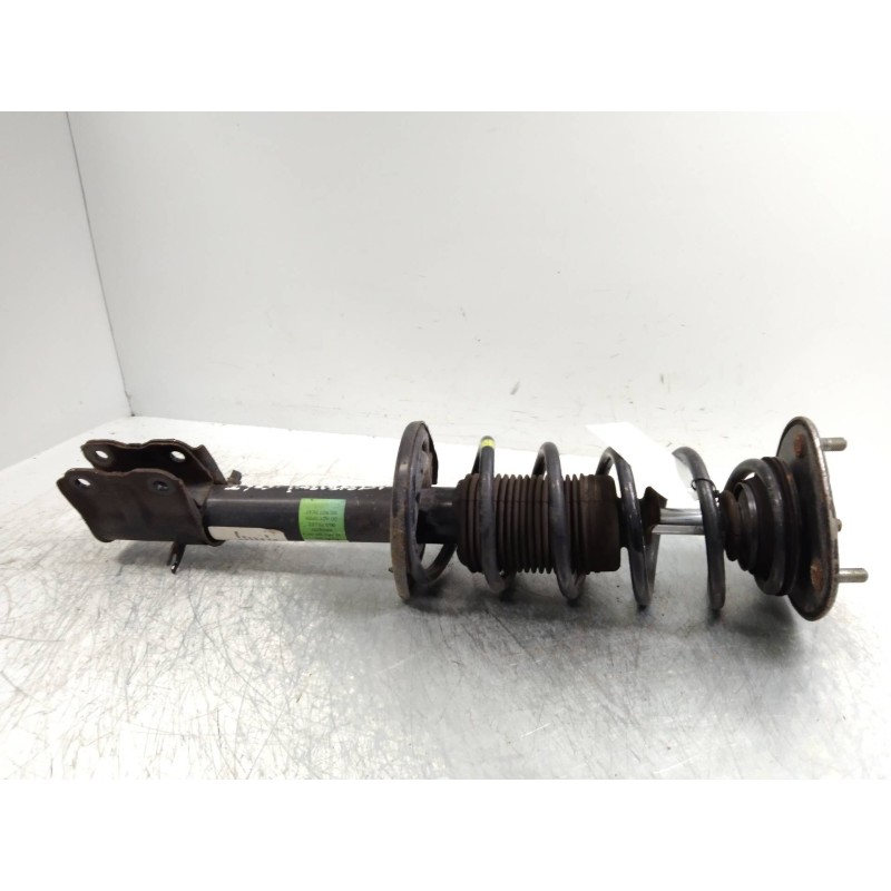 Recambio de amortiguador delantero derecho para mitsubishi colt berlina 5 (z30a) 1.1 cat referencia OEM IAM 4060A093 82490200048
