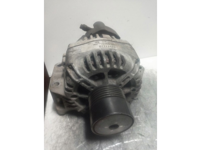 Recambio de alternador para opel corsa c corsavan (comercial) referencia OEM IAM   