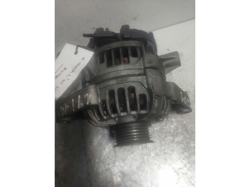 Recambio de alternador para opel corsa c sport referencia OEM IAM 0124225024  