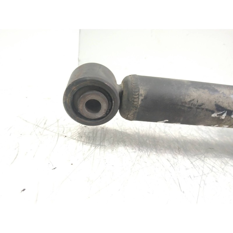 Recambio de amortiguador delantero derecho para mitsubishi montero (v60/v70) 3.2 di-d cat referencia OEM IAM   