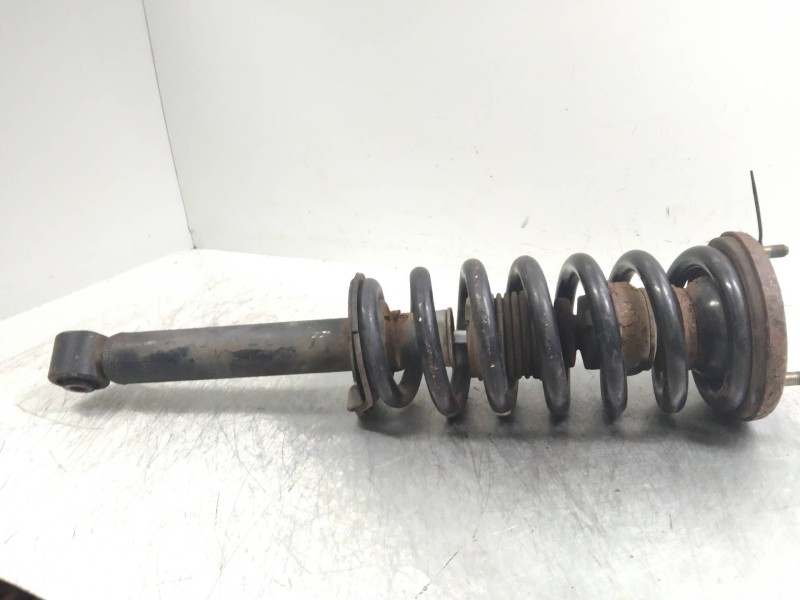 Recambio de amortiguador delantero izquierdo para mitsubishi montero (v60/v70) 3.2 di-d cat referencia OEM IAM   