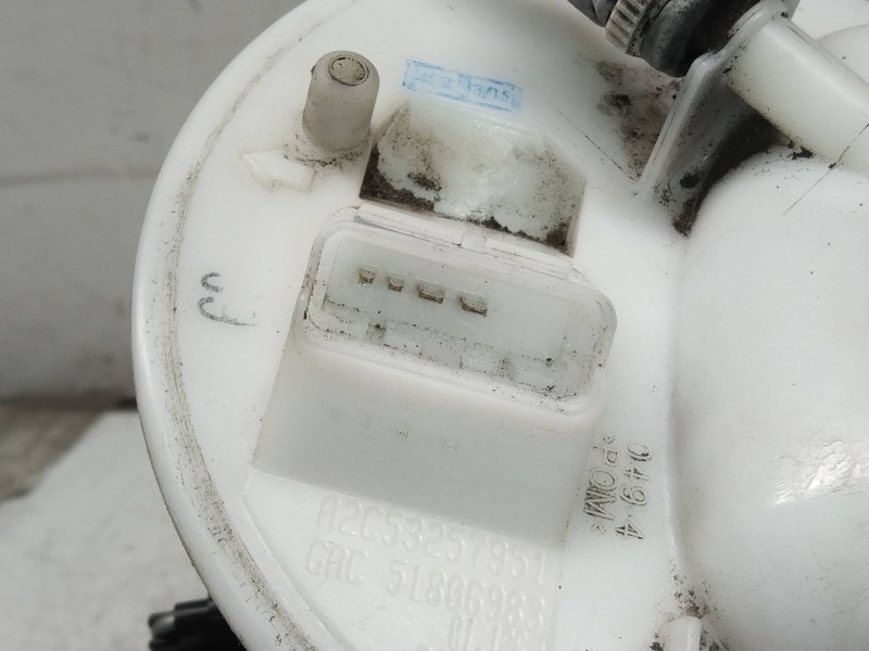 Recambio de bomba combustible para ford ka (ccu) titanium referencia OEM IAM A2C53257951 51806983 