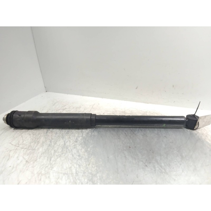 Recambio de amortiguador trasero para mitsubishi colt berlina 5 (z30a) 1.1 cat referencia OEM IAM MN125785  