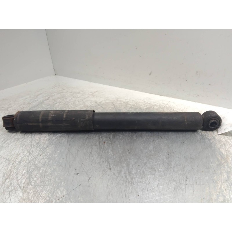 Recambio de amortiguador trasero para mitsubishi montero sport (k90) 2.5 tdi intense kaiteki referencia OEM IAM   
