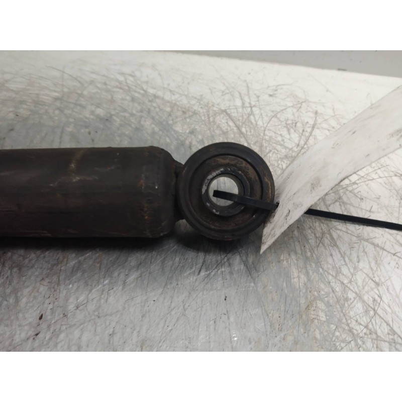 Recambio de amortiguador trasero para mitsubishi montero sport (k90) 2.5 tdi intense kaiteki referencia OEM IAM   