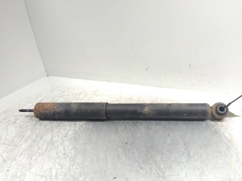 Recambio de amortiguador trasero para mitsubishi montero (v60/v70) 3.2 di-d cat referencia OEM IAM   