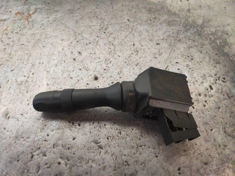 Recambio de mando limpia para lexus ct 200h referencia OEM IAM   