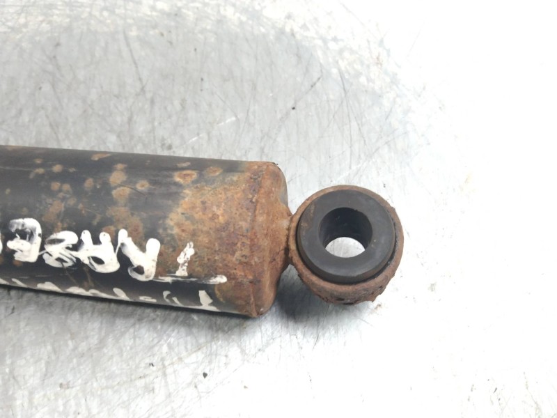 Recambio de amortiguador trasero para mitsubishi montero sport (k90) referencia OEM IAM   