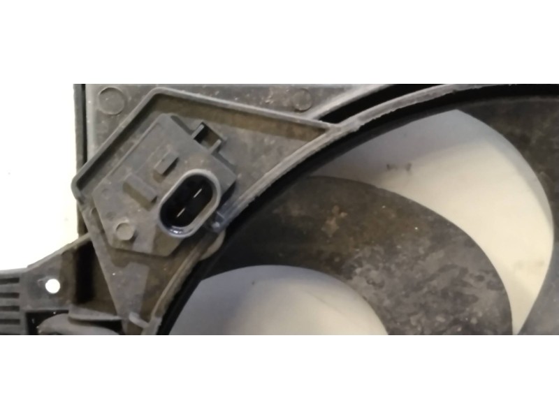 Recambio de electroventilador para ford ka (ccu) titanium referencia OEM IAM 879400600 879500000 