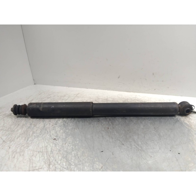 Recambio de amortiguador trasero para mitsubishi montero (v60/v70) 3.2 di-d cat referencia OEM IAM   