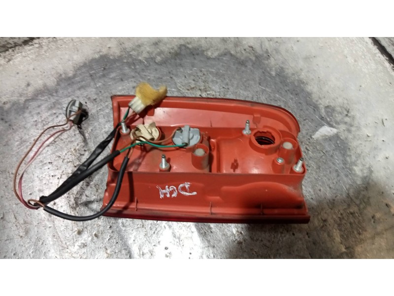 Recambio de piloto trasero derecho para tata safari 2.2 d referencia OEM IAM   