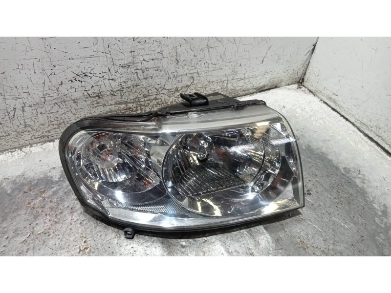 Recambio de faro derecho para tata safari 2.2 d referencia OEM IAM   