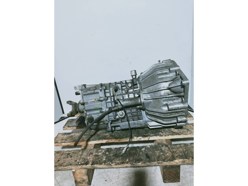 Recambio de caja cambios para tata safari 2.2 d referencia OEM IAM 2684711 RZ090509 ES 