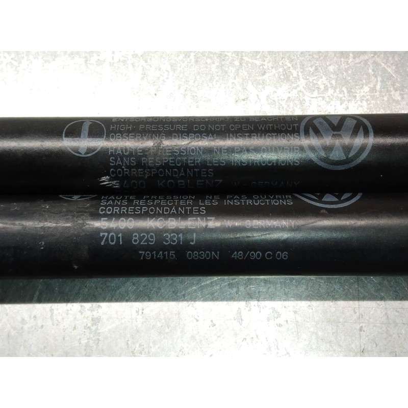 Recambio de amortiguadores maletero / porton para volkswagen t4 transporter/furgoneta (mod. 1991) combi referencia OEM IAM 70182