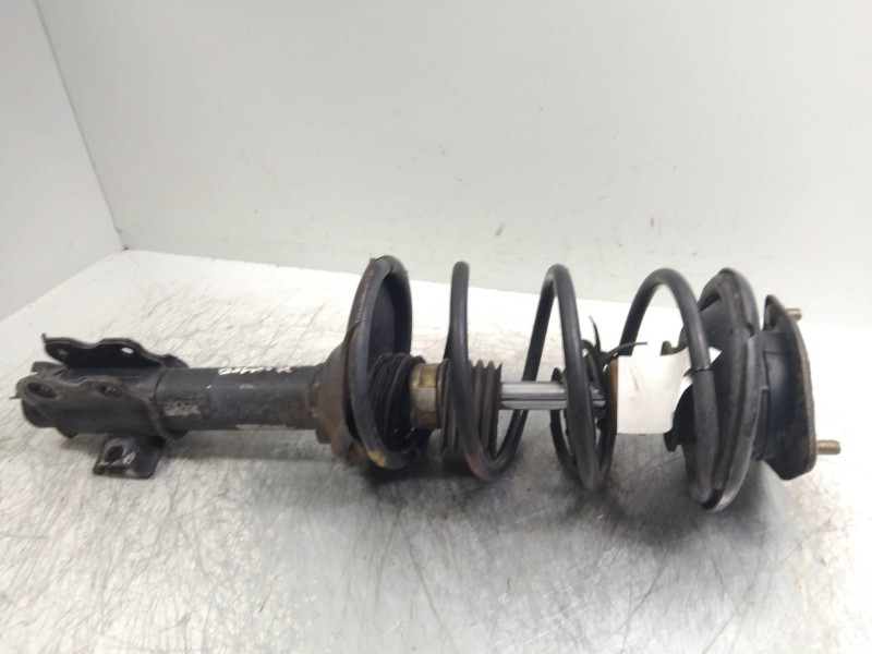 Recambio de amortiguador delantero derecho para nissan primera berl./familiar (p10/w10) 1.6 16v cat referencia OEM IAM   