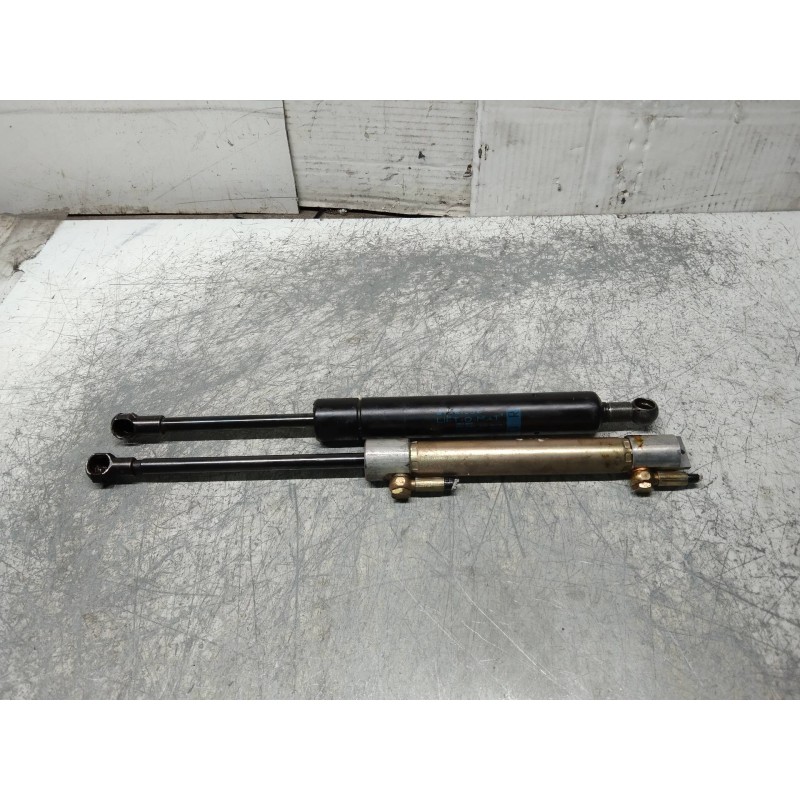 Recambio de amortiguadores maletero / porton para mercedes clase e (w211) familiar 3.2 cdi cat referencia OEM IAM A2119800464  1