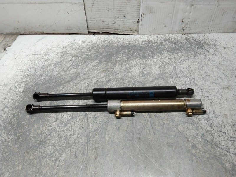 Recambio de amortiguadores maletero / porton para mercedes clase e (w211) familiar 3.2 cdi cat referencia OEM IAM A2119800464  1