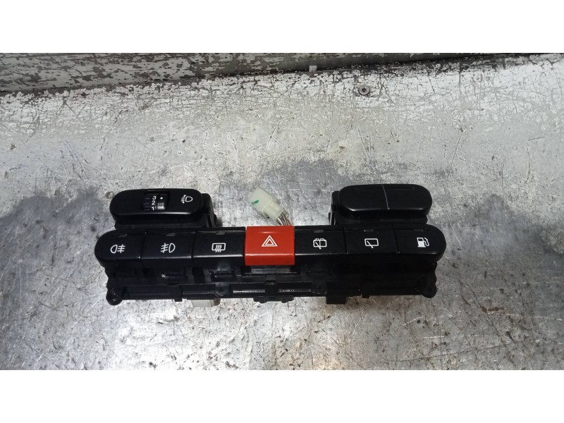 Recambio de mando multifuncion para tata safari 2.2 d referencia OEM IAM   