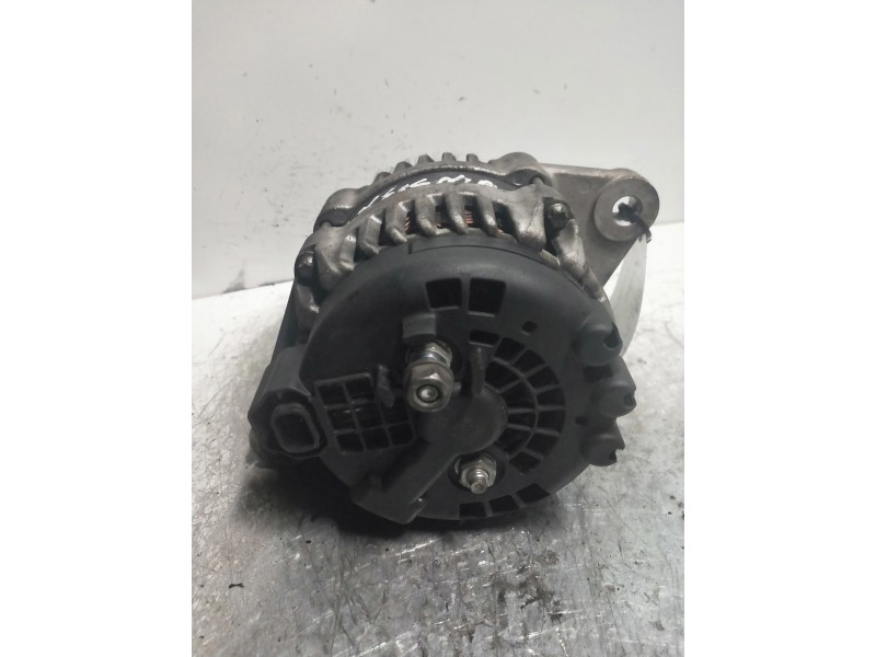 Recambio de alternador para opel insignia berlina excellence referencia OEM IAM   