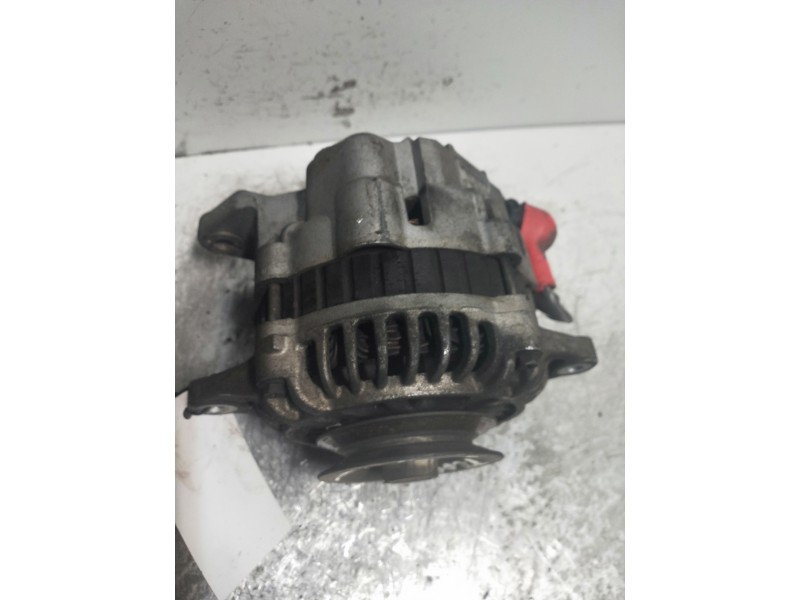 Recambio de alternador para nissan x-trail (t30) sport plus referencia OEM IAM 231005M310  