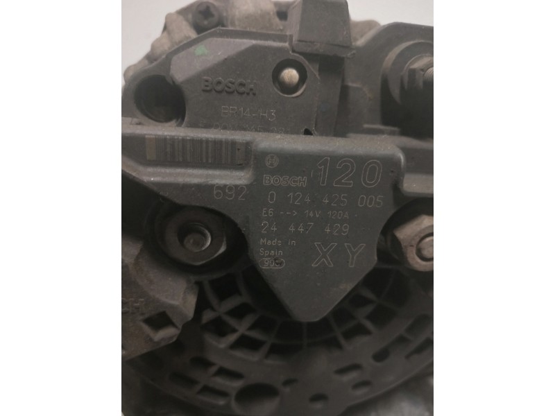 Recambio de alternador para opel zafira b enjoy referencia OEM IAM 0124425005  