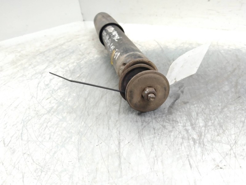 Recambio de amortiguador delantero para nissan patrol (k/w260) 2.8 d referencia OEM IAM   