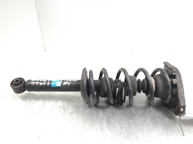 Recambio de amortiguador trasero para nissan almera tino (v10m) topic referencia OEM IAM   