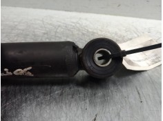 Recambio de amortiguador trasero para nissan cabstar e 3.0 d referencia OEM IAM    2