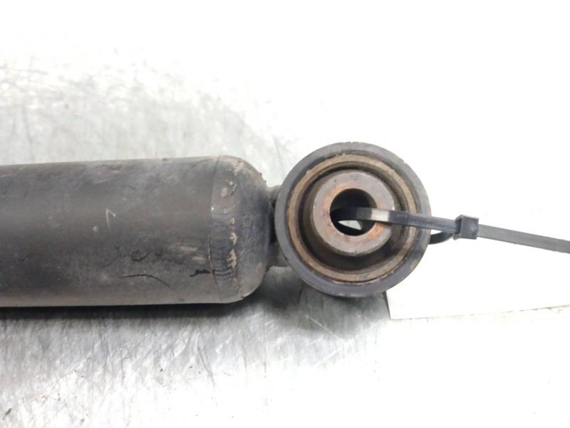 Recambio de amortiguador trasero para nissan juke (f15) 1.6 16v cat referencia OEM IAM   
