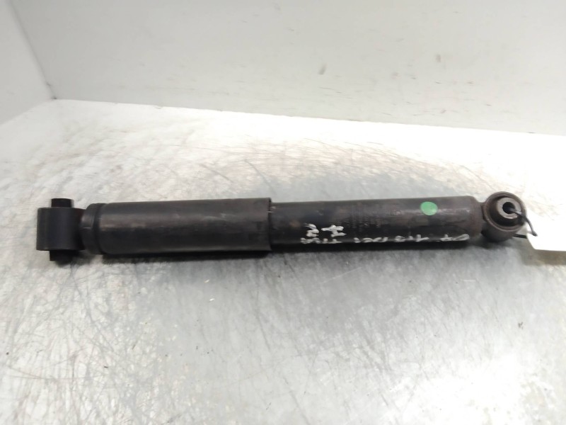 Recambio de amortiguador trasero para nissan qashqai (j10) acenta referencia OEM IAM   