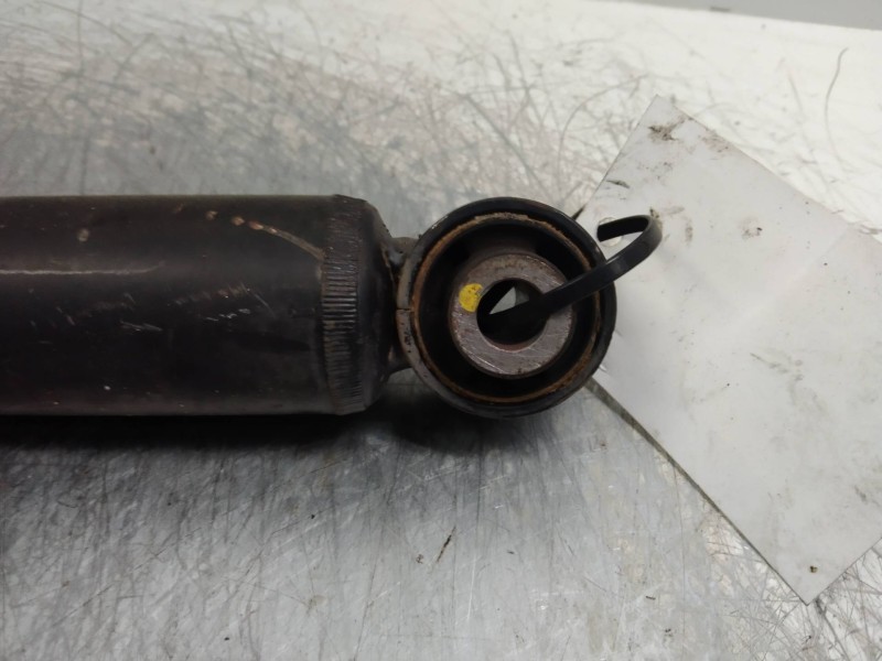 Recambio de amortiguador trasero para nissan qashqai (j10) 2.0 16v cat referencia OEM IAM 56120BR00B  