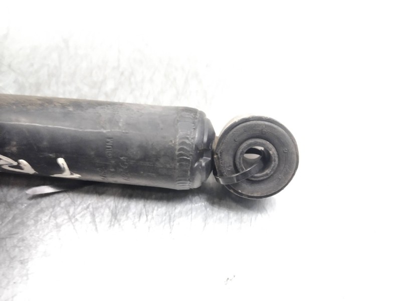 Recambio de amortiguador trasero para nissan micra (k11) 1.0 16v cat referencia OEM IAM    Recambio de amortiguador trasero para nissan micra (k11) 1.0 16v cat referencia OEM IAM
