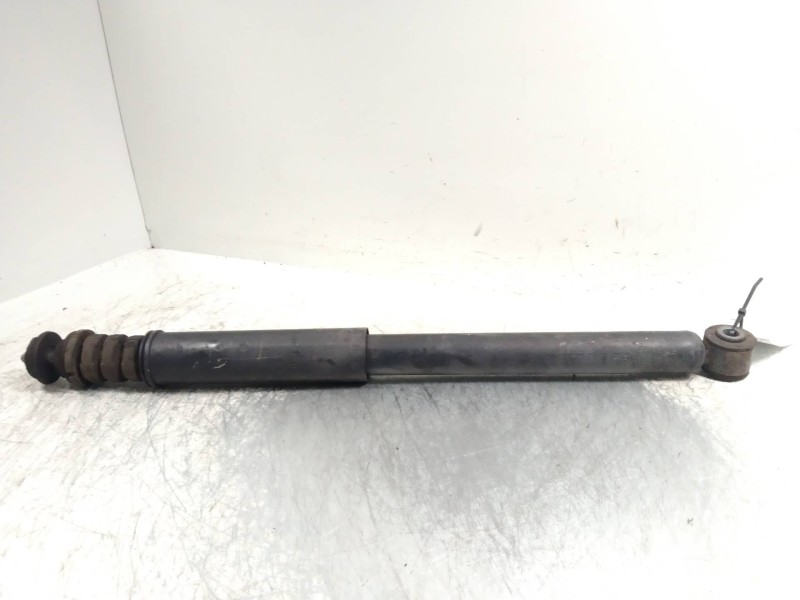 Recambio de amortiguador trasero para nissan micra (k12e) 1.2 cat referencia OEM IAM   