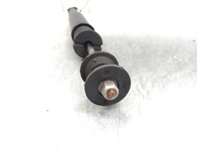 Recambio de amortiguador trasero para nissan micra (k12e) acenta referencia OEM IAM   